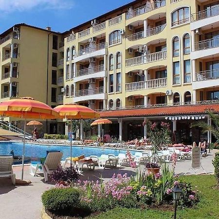 Уютные Апартаменты С Бассейном У Моря В Г. Солнечный Берег Sunny Beach Dış mekan fotoğraf